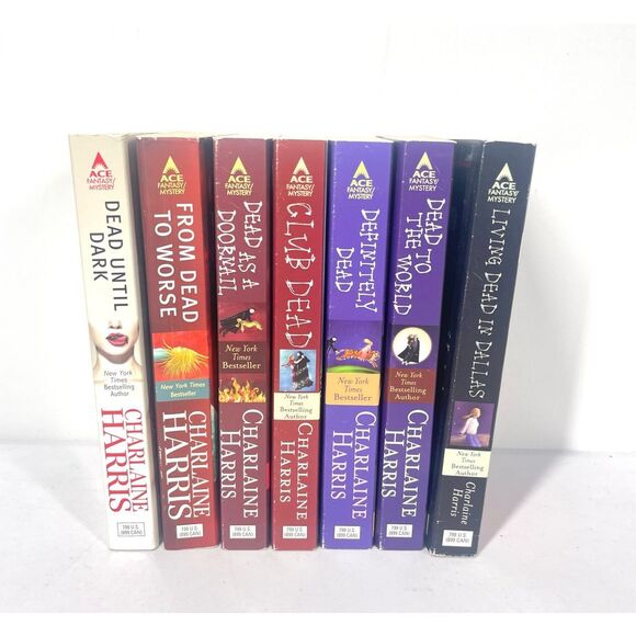 Charlaine Harris Sookie Stackhouse Books True Book Series 7 Books - Picture 1 of 4